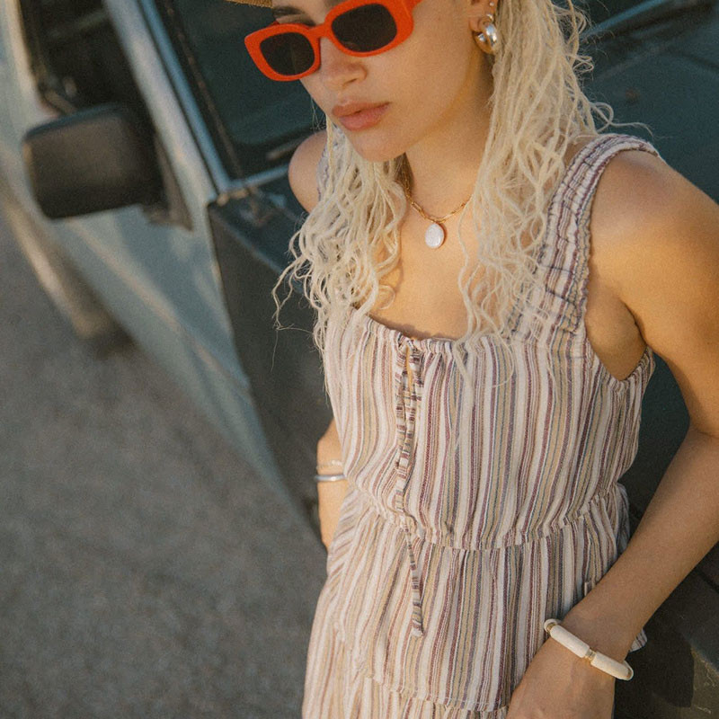 Camiseta Brixton: The Abigail Tie Top (Wrn n Rbst Rd Strp)