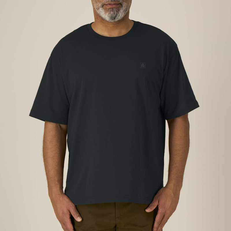 Camiseta Atlas: Roka Boxy Tee (Black)