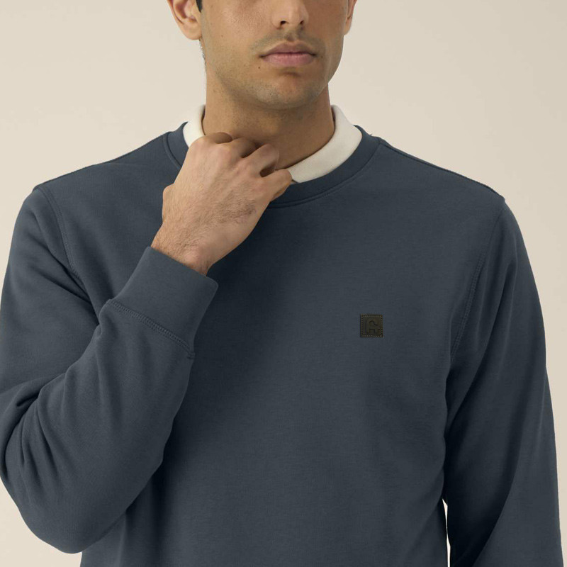 Sudadera Atlas: Roka Crew (Indian Ink Grey)