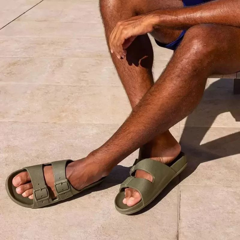 Chanclas Cacatoes: Rio De Janeiro (Dark Khaki)