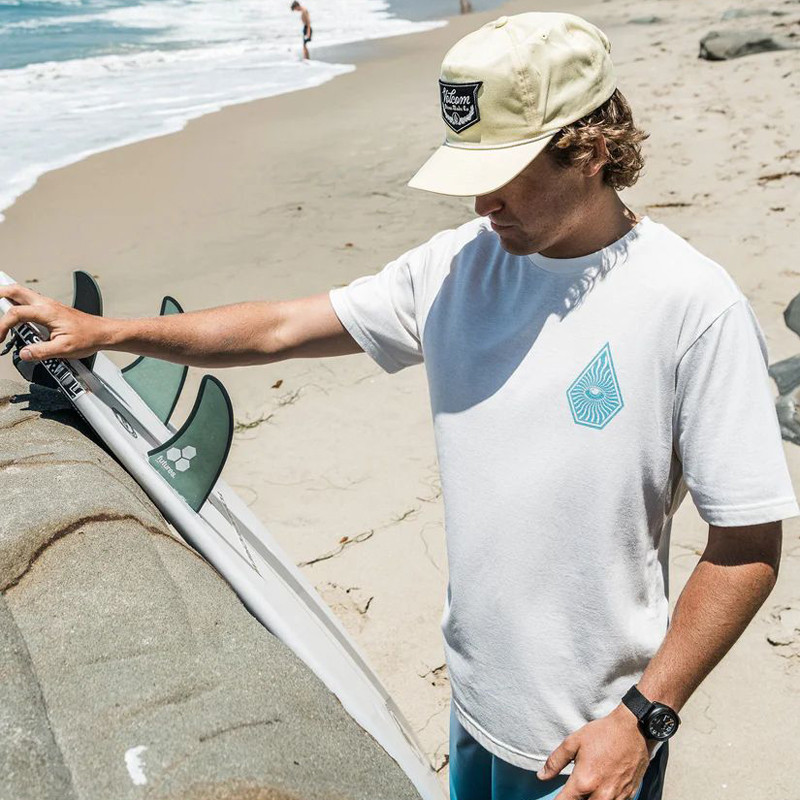 Camiseta Volcom: All Seeing SS Tee (White)