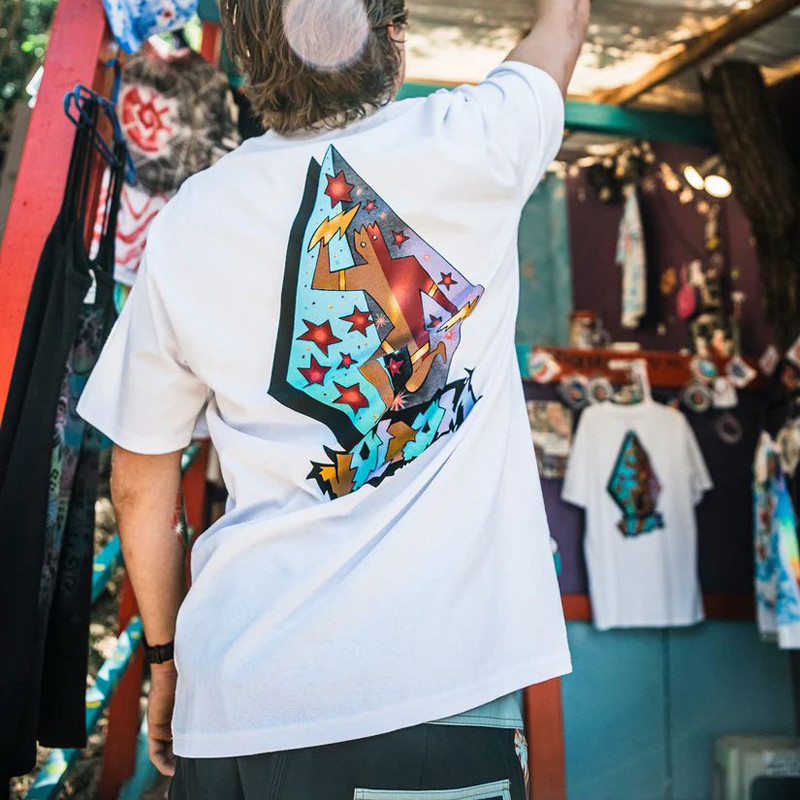 Camiseta Volcom: Star Shields Exp SS Tee (White)