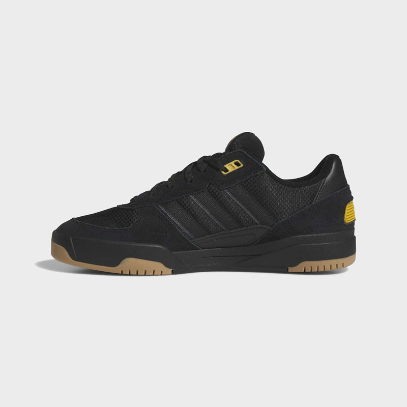 Zapatillas Adidas: Tekkira Cup (Carbon Carbon C Black)