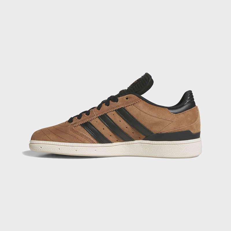 Zapatillas Adidas: Busenitz (P Brown Black White)