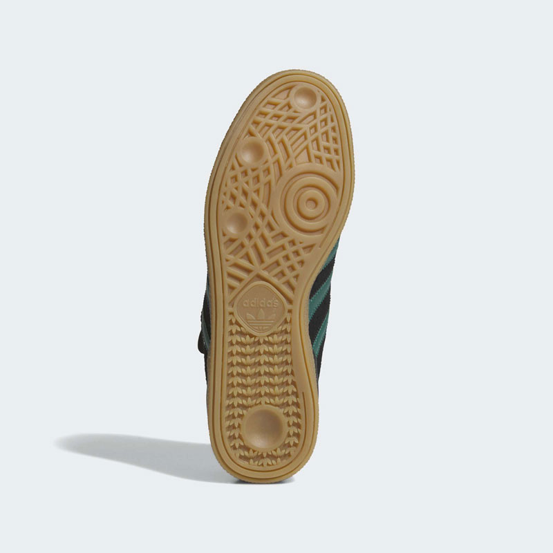 Zapatillas Adidas: Busenitz (C Black Green Gumn)