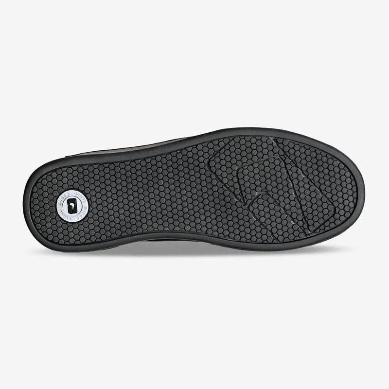 Zapatillas Globe: Castro (Black Suede)