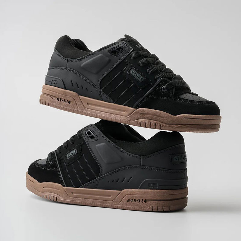 Zapatillas Globe: Fusion (Black Tobacco Gum)