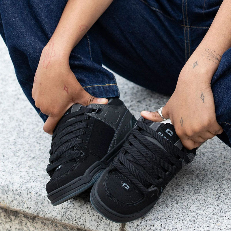 Zapatillas Globe: Fusion (Black Night)