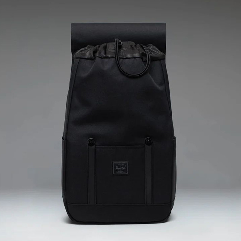 Mochila Herschel: Retreat Small Backpack (Black Tonal)