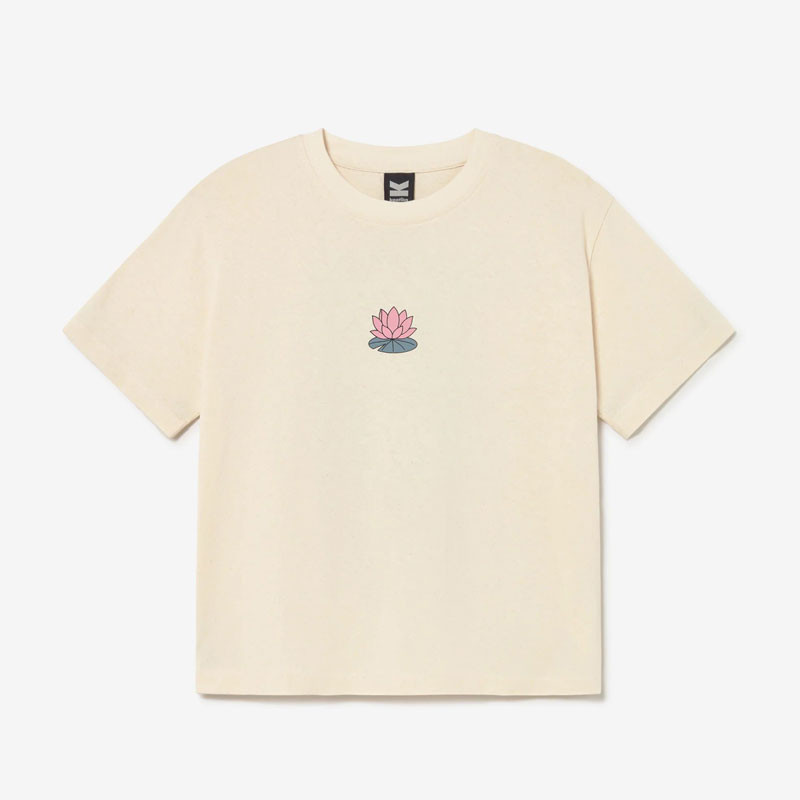 Camiseta Kaotiko: SS Flowers Delivery Org Cotton (Tobacco)