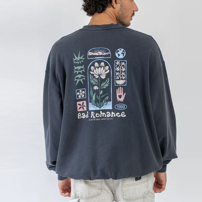 Sudadera Kaotiko: Crew Ovrsz Geometric Flower Org (Dk Slate)