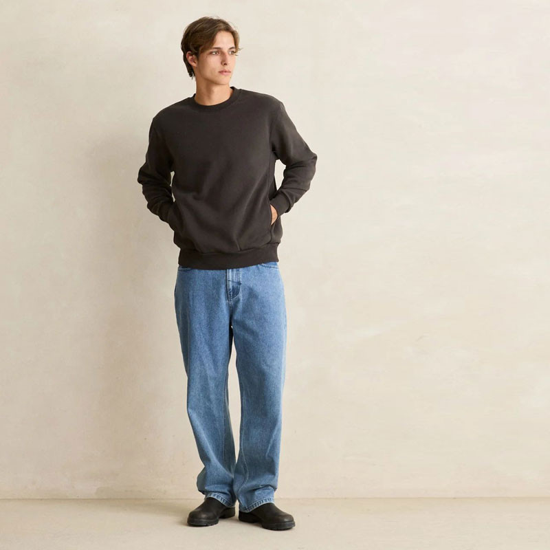 Sudadera Rhythm: Classic Fleece Crew (Vintage Black)