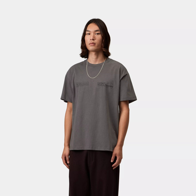 Camiseta Carhartt WIP: SS Boxed T-Shirt (Soot)