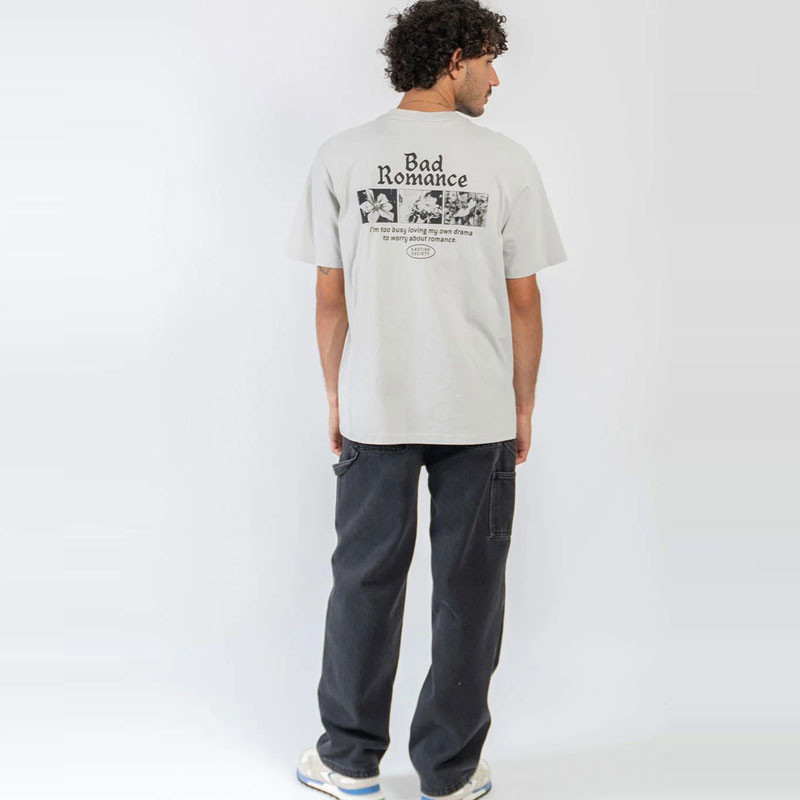 Camiseta Kaotiko: SS Regular My Own Drama (Lunar Rock)