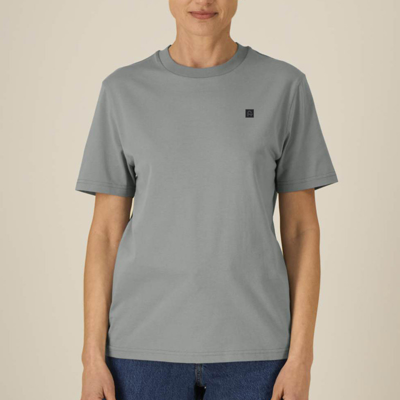Camiseta Atlas: Roka Tee (Misty Grey)