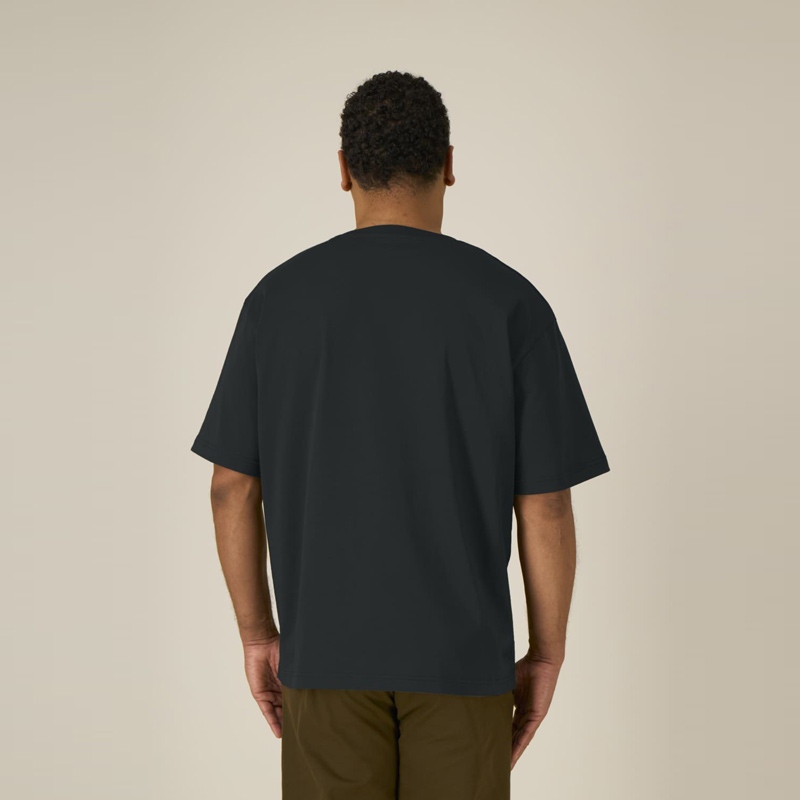 Camiseta Atlas: Roka Boxy Tee (Black)