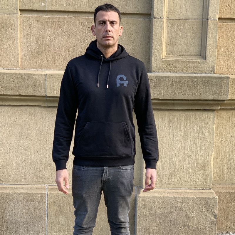 Sudadera Atlas: Mollarri Hood (Black)