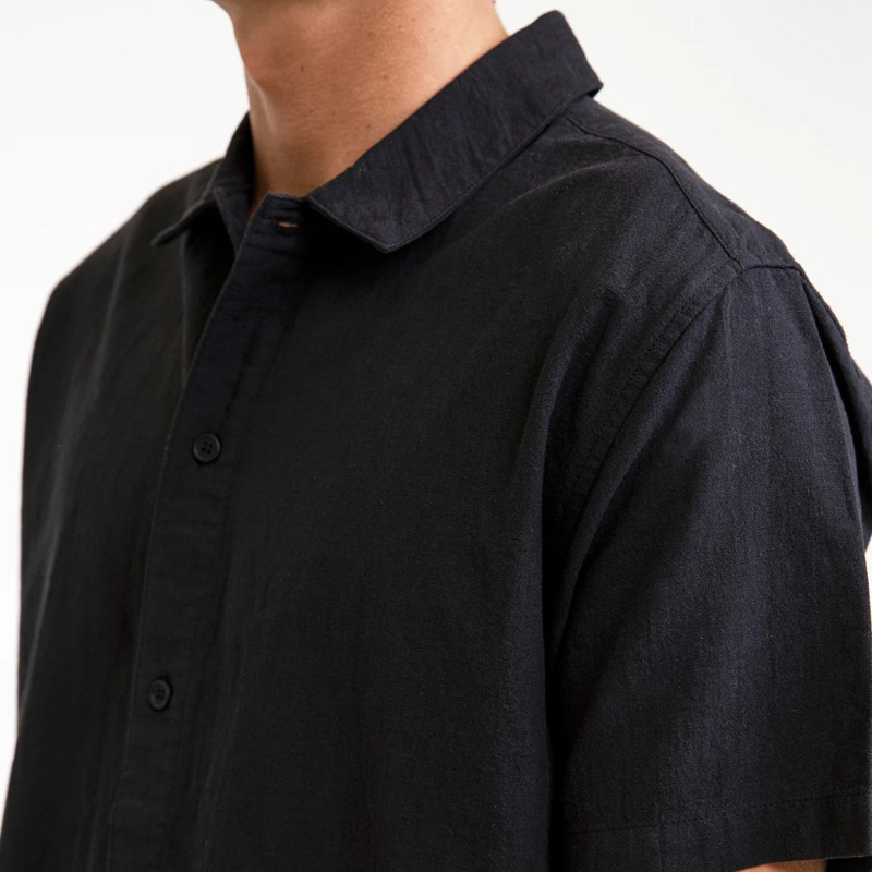 Camisa Rhythm: Classic Linen SS Shirt (Vintage black)