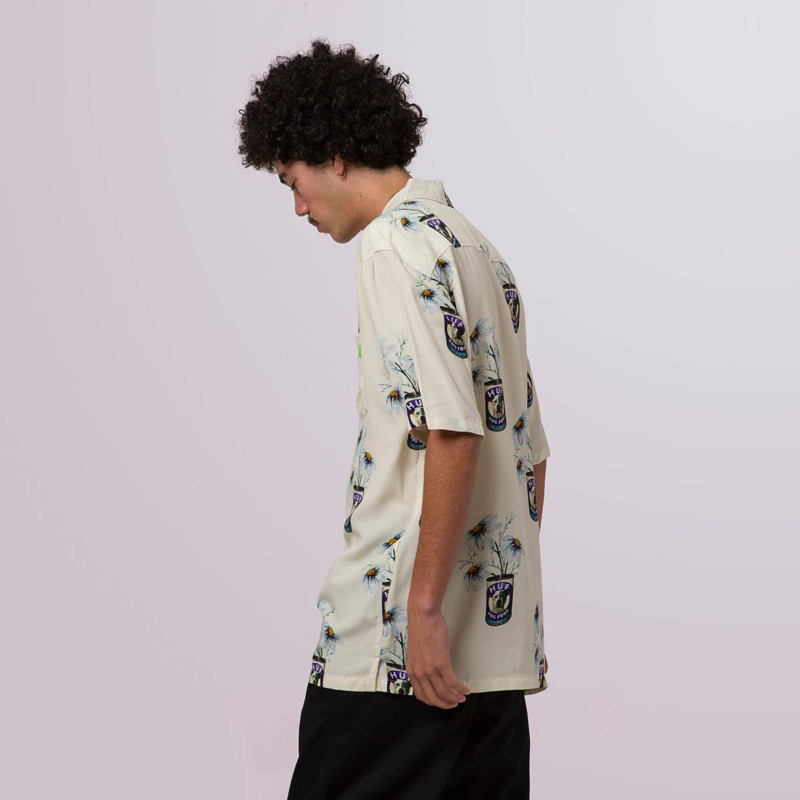 Camisa HUF: Canned SS Resort Top (Off White)