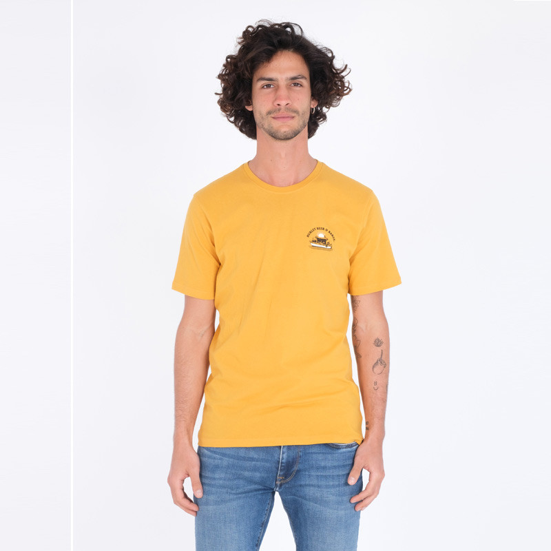 Camiseta Hurley: Evd Wash Beer And Barge Tee SS (Pollen)