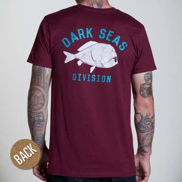 Camiseta de algodón con el print a la espalda de Dark Seas