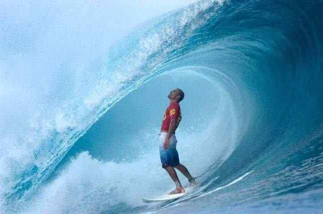 Kelly Slater suma y sigue