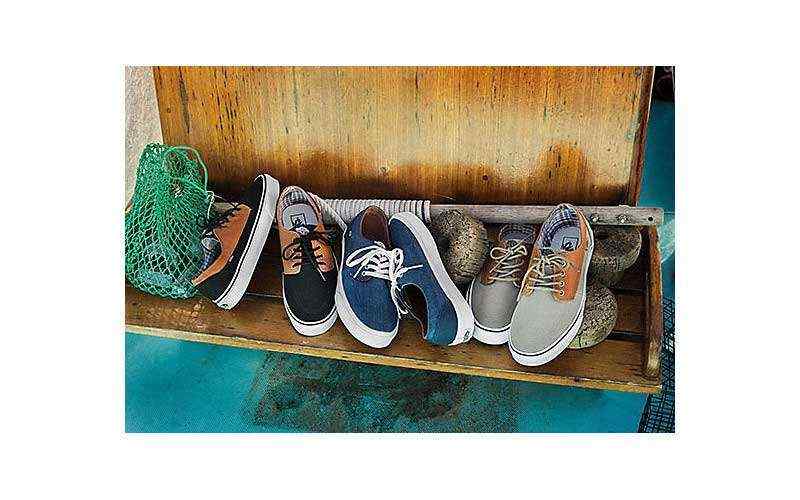 El surf también está presente en las zapatillas Vans