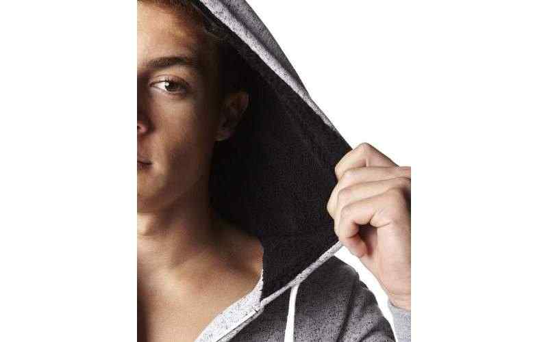 Abrígate con las sudaderas con forro!