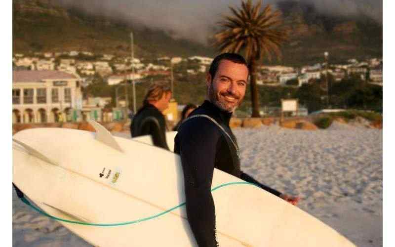 "El surf tiene mucho de poesía"